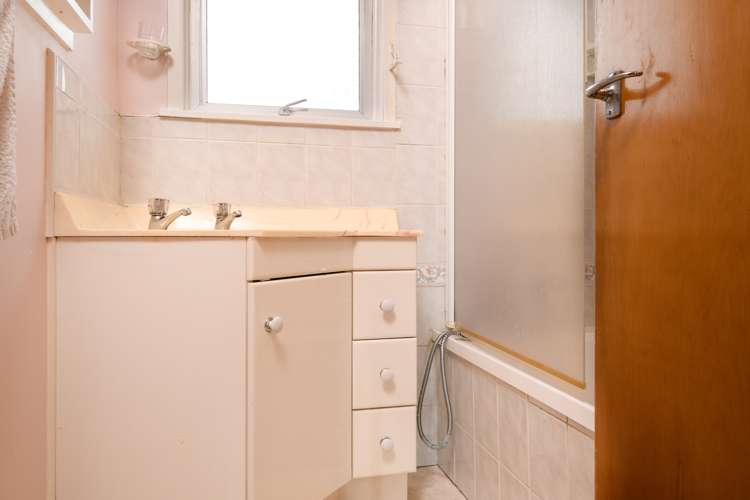 26 Vina Place Massey_13