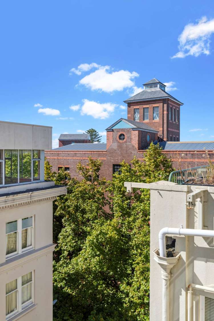 6F/5 Parliament Street City Centre_10