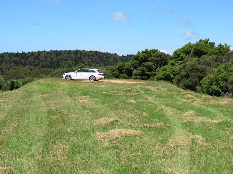 Matapouri Road Matapouri_7