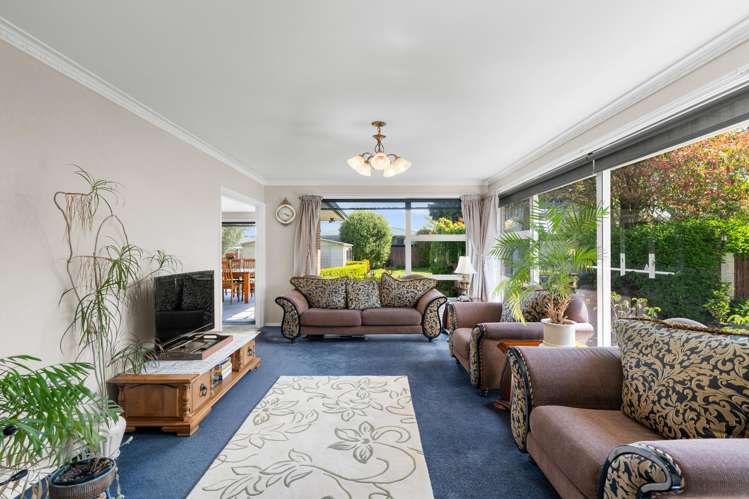 35 Charles Upham Avenue Hillmorton_3