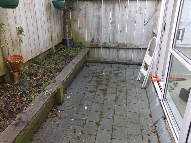 18/20 Thompson Street Mount Cook_8