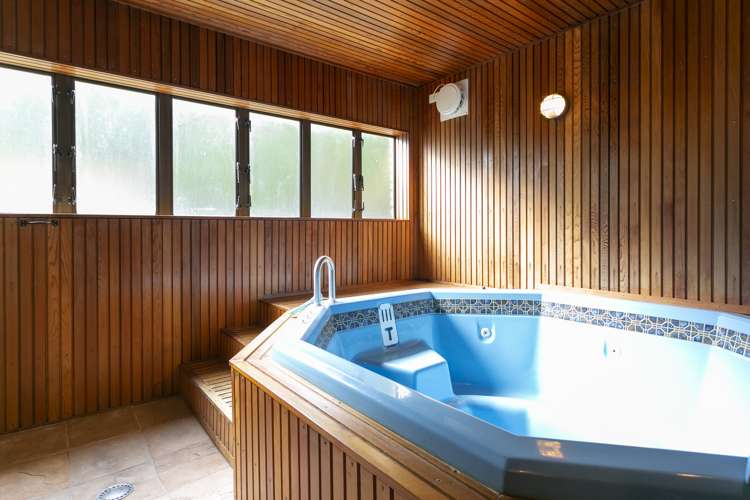 20 Kurupae Road Hilltop_22