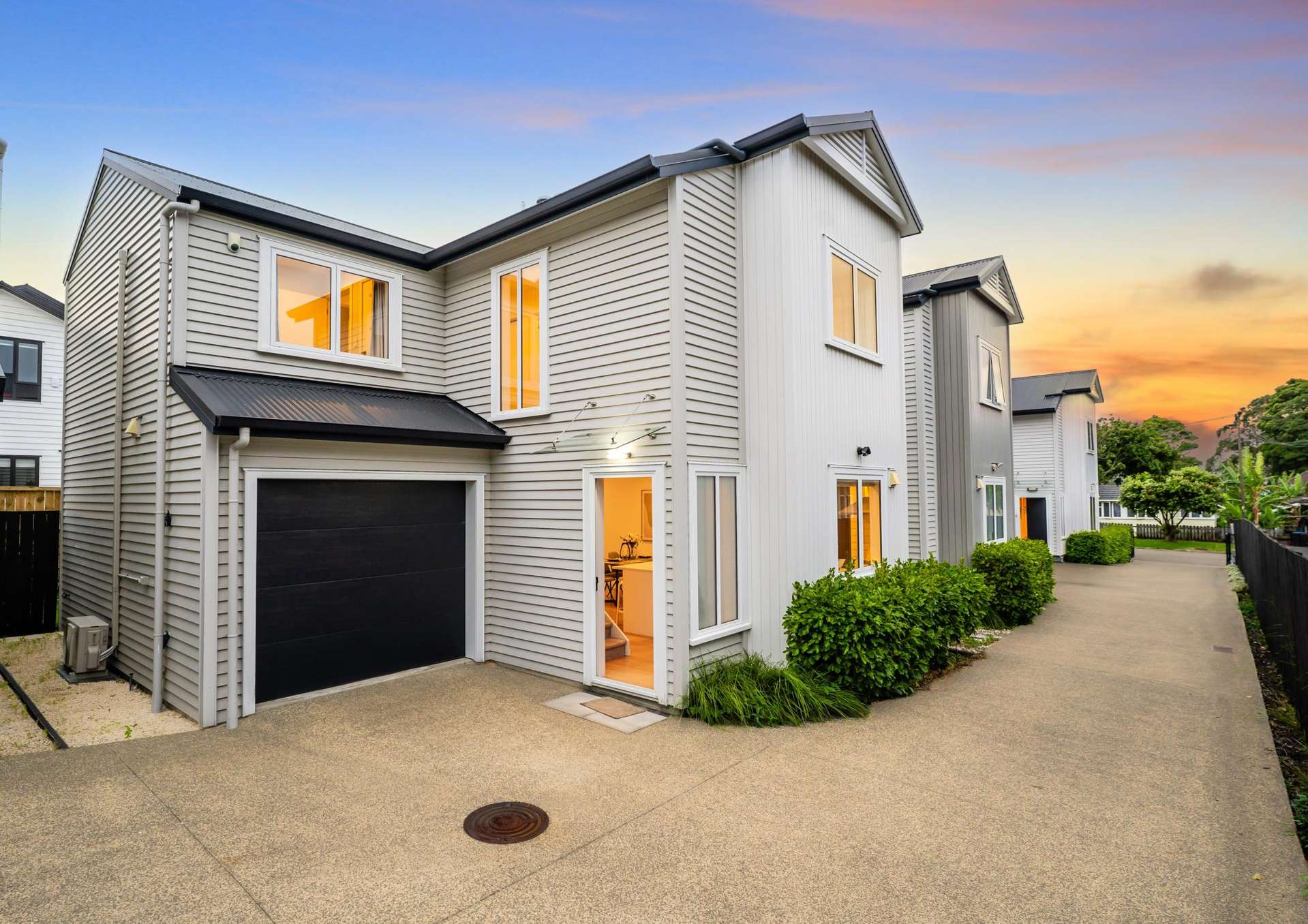 17C Holland Avenue Pt England_0