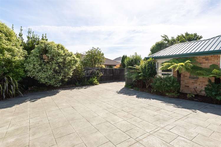 6 Iroquois Place Wigram_15