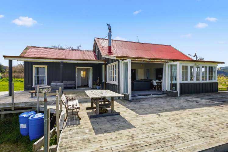 25 Kahikatea Drive Kinloch_10