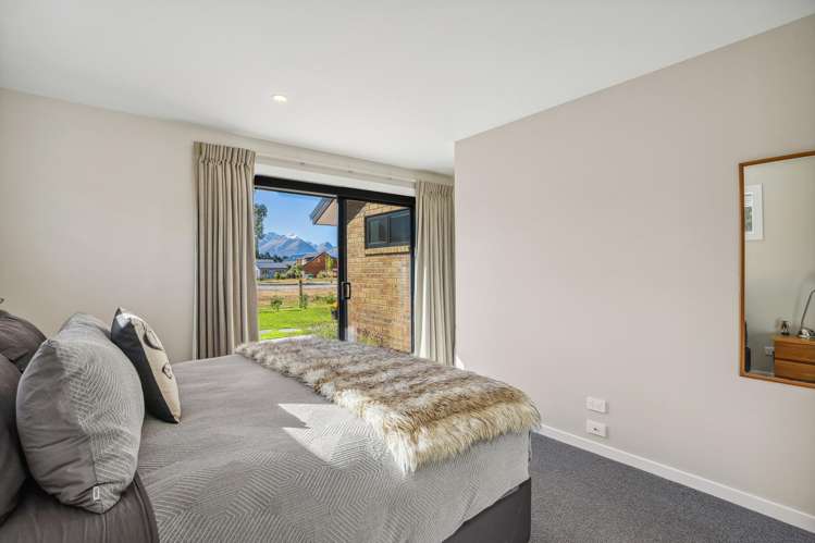 6 Shiel Street Glenorchy_13