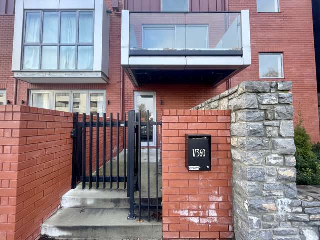 1/360 Montreal Street Christchurch Central_1