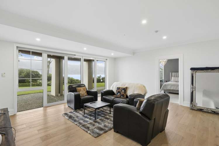 6 Mission Cove Company Bay_29