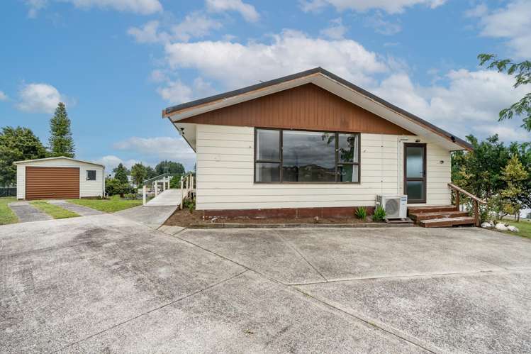 16 Cowley Drive Temple View_12