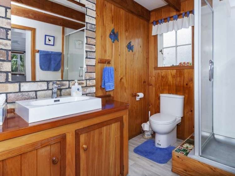 606 Linton Crescent Whangamata_11