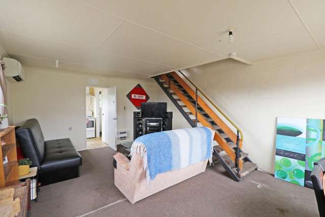 6/214 Crinan Street Appleby_1