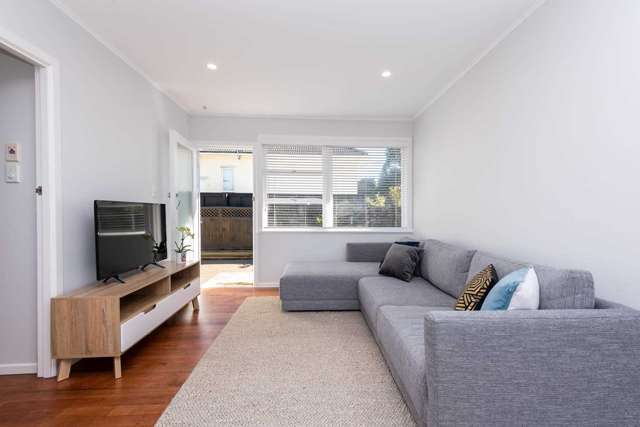 2/14 Waterloo Road Milford_3