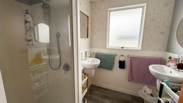 206 Chatham Road Flaxmere_8