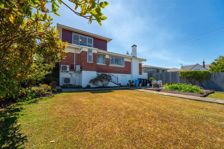 88 Pages Road Marchwiel_14