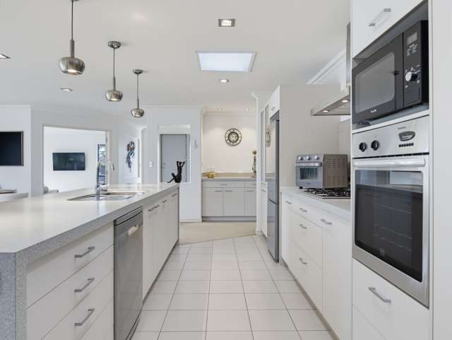 24 Bucklands Crescent Papamoa_4