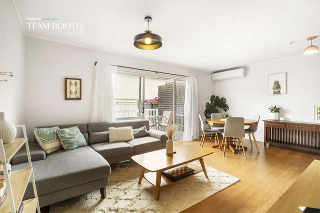 2/3a Kirrie Avenue Te Atatu South_1