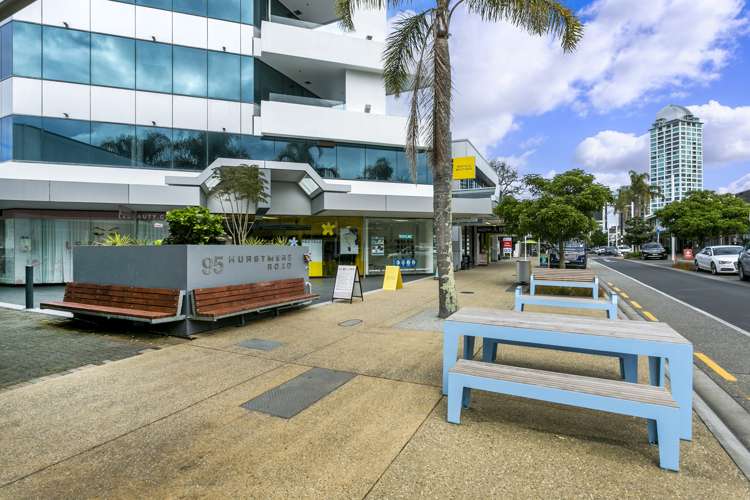 1/95 Hurstmere Road Takapuna_1