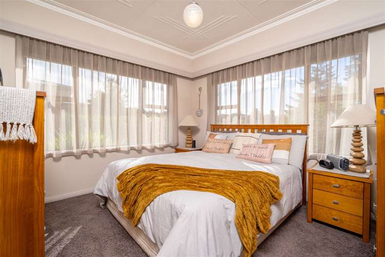 6 Essex Street Balclutha_14