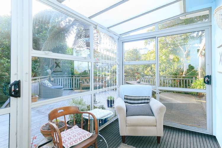 81 Dowse Drive Maungaraki_6