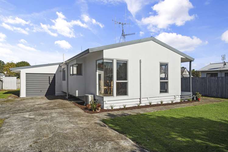 13 Solomon Street Brookfield_10