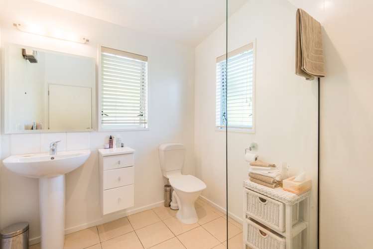 3 Drake Place Lake Hawea_11