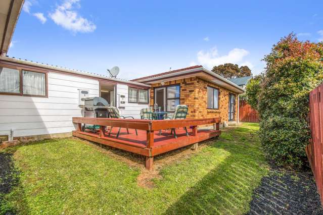 2/12 Methuen Road Avondale_1