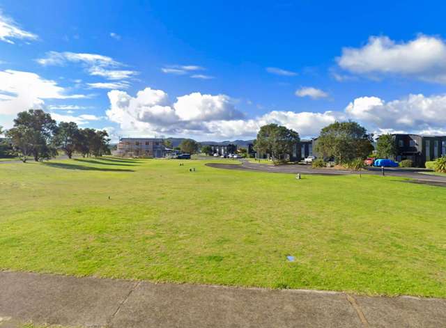 FDU 7&8/101 Harbour Drive Matarangi_4