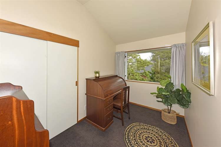 2 Hadlow Place Burnside_12