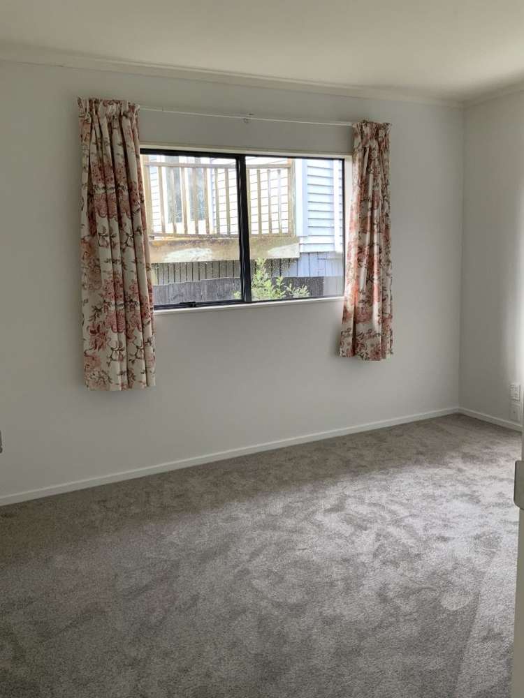 49a Clayburn Road Glen Eden_10