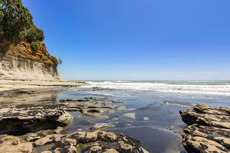 Wai-iti Beach Retreat Beach Road Waiiti_23