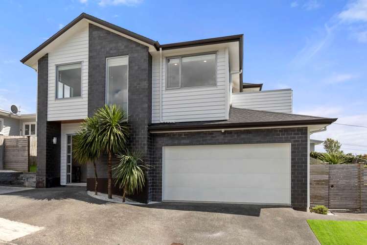 611c Glenfield Road Totara Vale_0