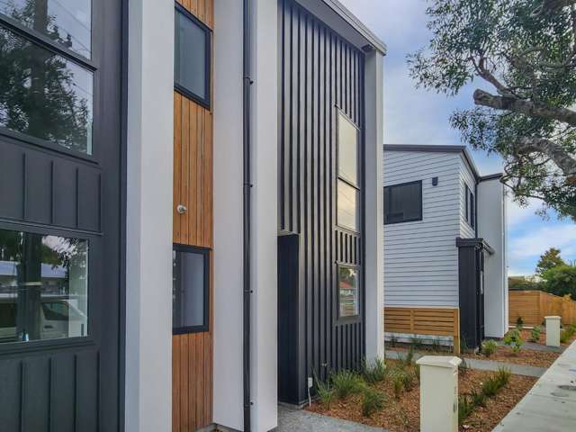 Lovely Modern Townhouse