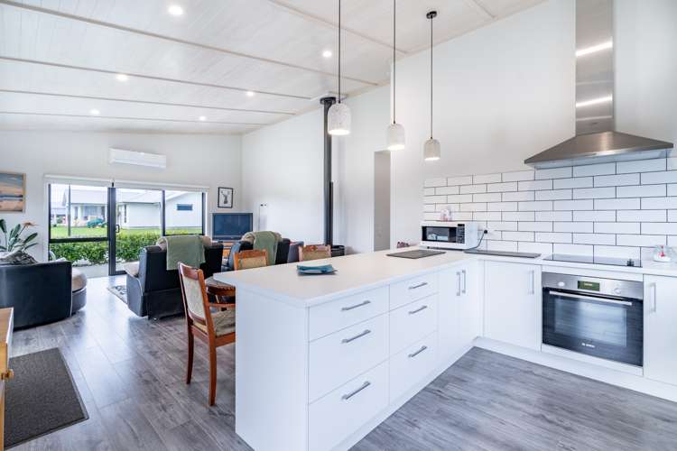 29 Pounamu Drive Te Anau_14