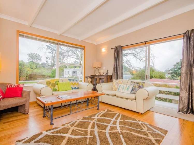 8a Malam Street Glen Eden_3