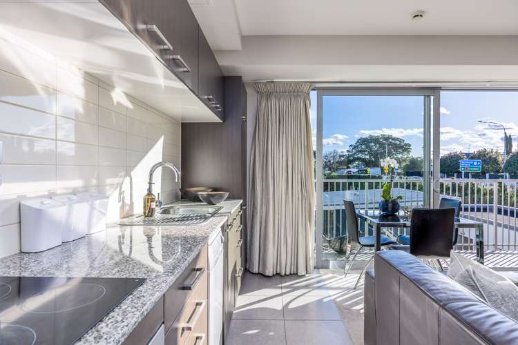 301c/130 Anzac Street Takapuna_8