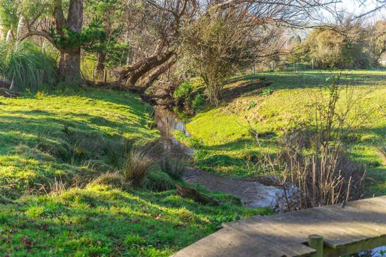 13 Mount Munro Road Mauriceville_19