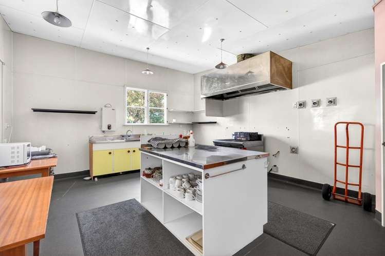 3258 SH2 Carterton_13