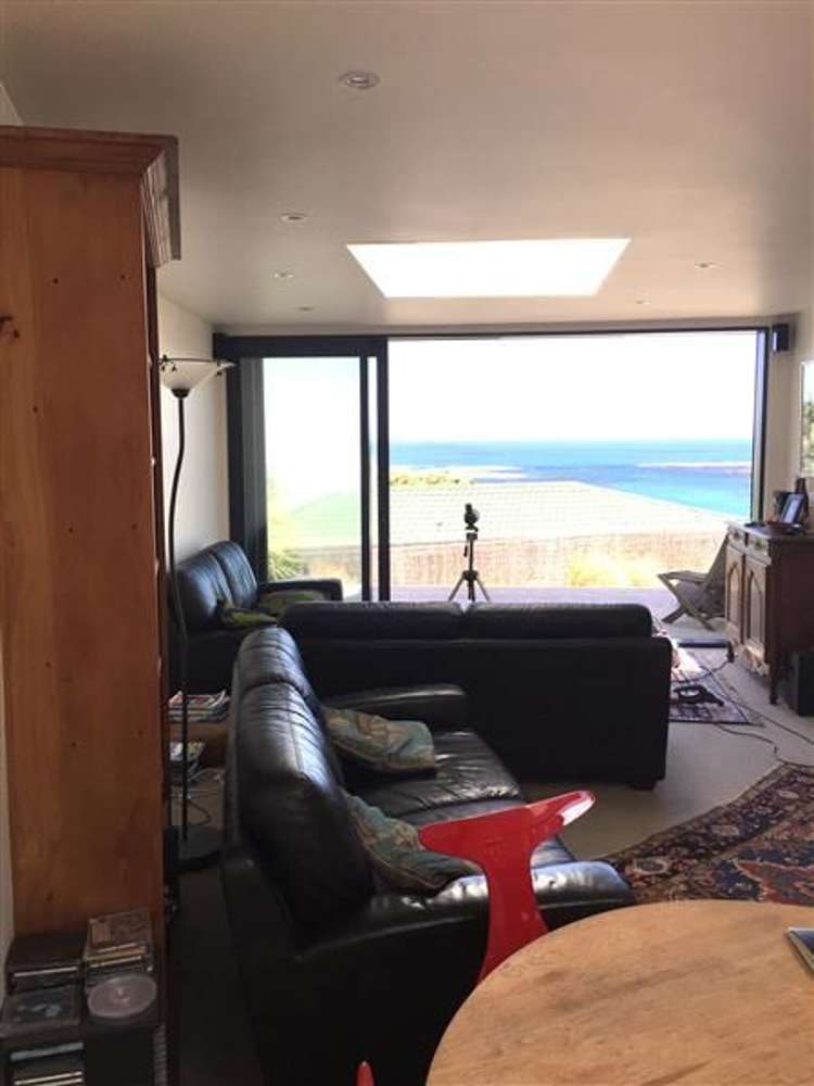 15 Bristol Street Island Bay_8