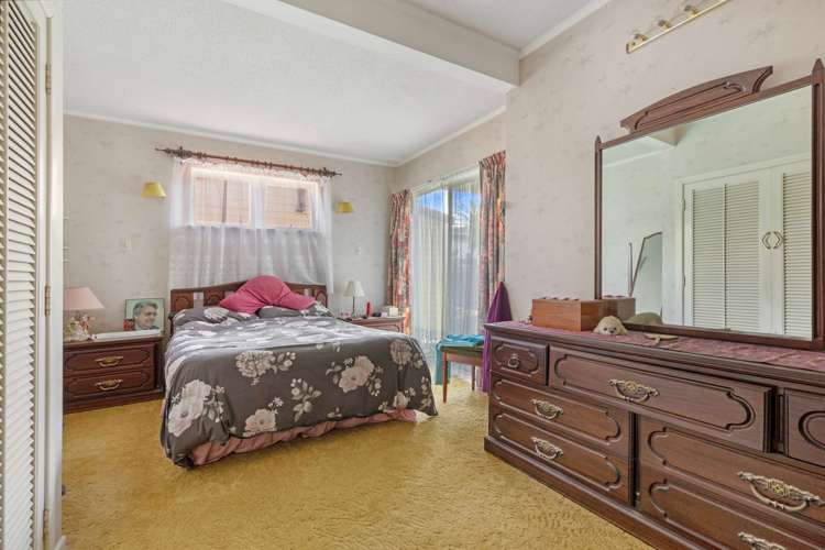 9 Tiki Street New Lynn_15