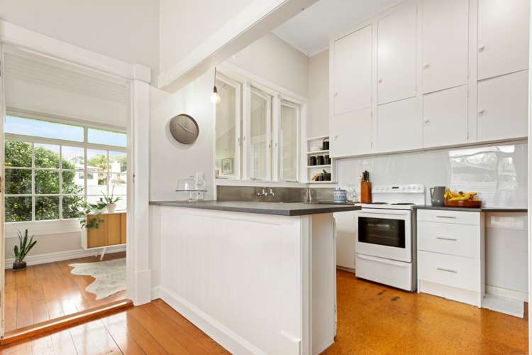 32 Shackleton Road Mount Eden_11