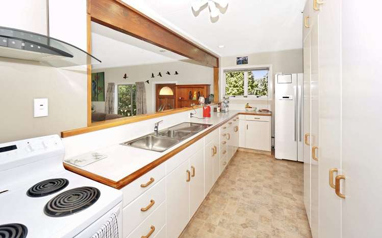 14 Bishoprick Crescent Te Puke_12