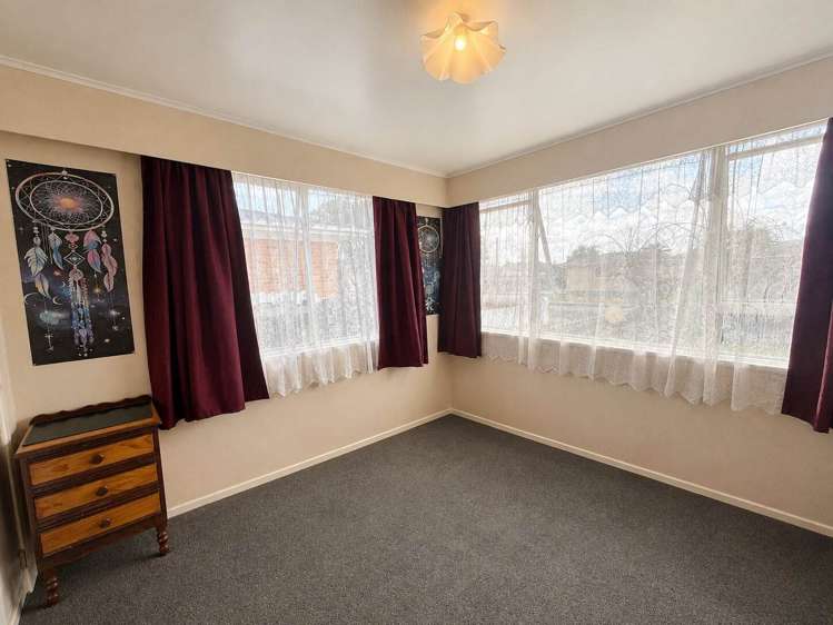 27 George Street Papakura_5