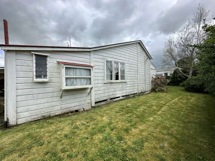 1 London Street Eltham_12