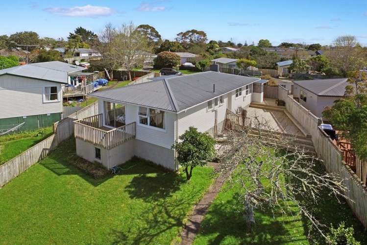 91 Lauderdale Road Birkdale_0