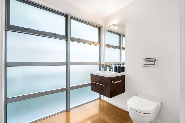 58 Seacliffe Avenue Belmont_40