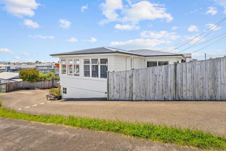 19 Rishworth Avenue Stanmore Bay_20