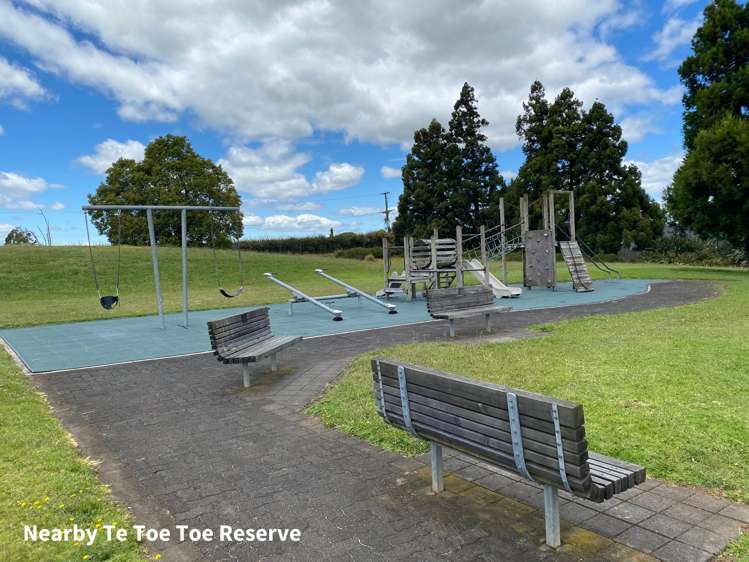 52 Somerton Drive Huntington_8