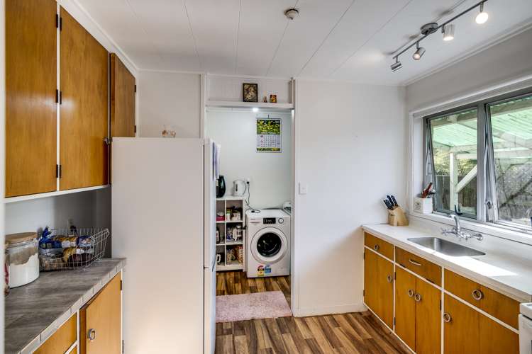 2/100 Renata Street Frimley_5