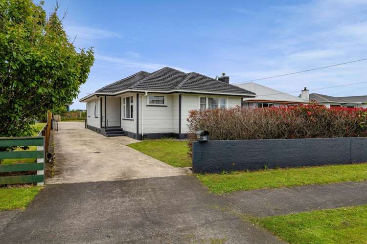 60 Egmont Street Hawera_22