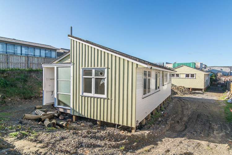 51 Kapiti Crescent Titahi Bay_21